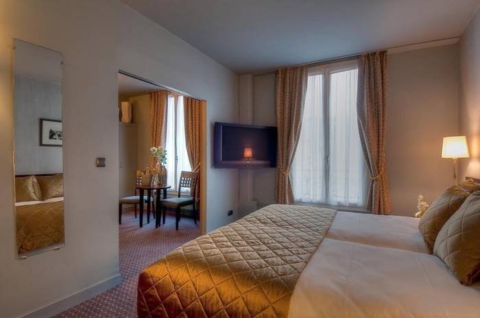  Profile Photos of Hotel La Demeure 51, boulevard Saint Marcel - Photo 6 of 11
