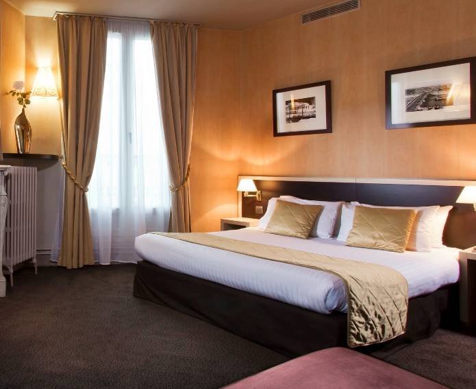  Profile Photos of Hotel La Demeure 51, boulevard Saint Marcel - Photo 7 of 11