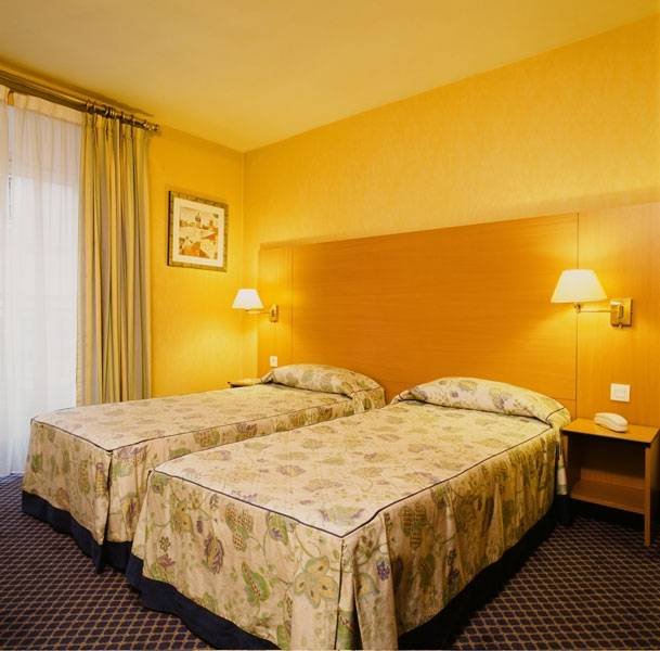  Profile Photos of Hotel Lautrec Opera 8-10, rue d'Amboise - Photo 15 of 19