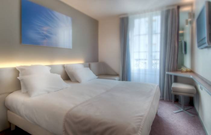  Profile Photos of Hotel du Cadran 10, rue du Champ de Mars - Photo 11 of 14
