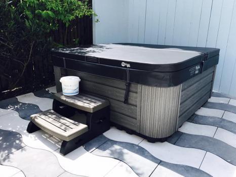  Profile Photos of Trident Spas 37 Chequers Lane - Photo 3 of 4