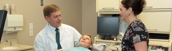  Profile Photos of The Avenue Dental Centre 1526 Ouellette Avenue - Photo 2 of 3