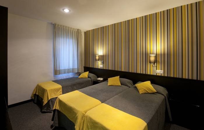  Profile Photos of Hotel Urquinaona Ronda de Santa Pere, 24 - Photo 5 of 7