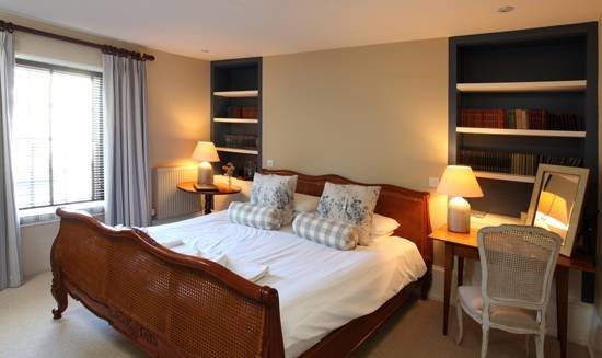  Profile Photos of The Crown Hotel The Buttlands - Photo 11 of 19