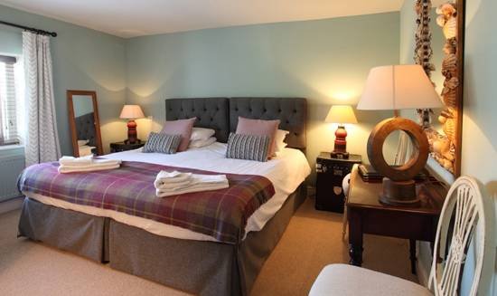  Profile Photos of The Crown Hotel The Buttlands - Photo 14 of 19