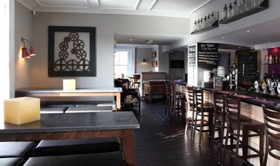  Profile Photos of The Earlham Arms Earlham Road - Photo 2 of 4