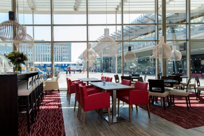  Profile Photos of Hampton by Hilton Amsterdam / Arena Boulevard Hoekenrode 1 - Photo 13 of 17