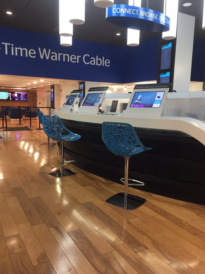  Profile Photos of Time Warner Cable 608 E Brown St - Photo 5 of 5