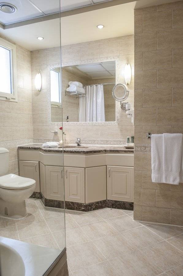 Guest room bathroom Profile Photos of Hilton Cairo Zamalek Residences 21 Mohamed Mazhar Street - Photo 11 of 13