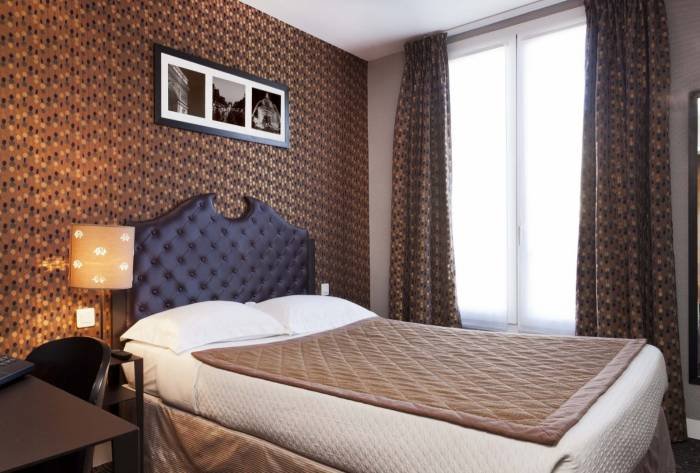  Profile Photos of Hotel du Prince Eugene 247 Blvd Voltaire - - Photo 12 of 12