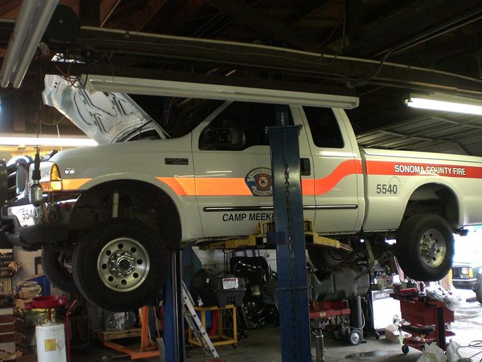  Profile Photos of Pete's Automotive 6160 Sebastopol Ave - Photo 7 of 12