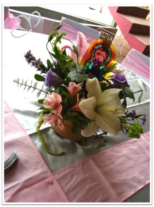  Centerpieces/ Centros de mesa of Hydragena Estudio Floral Alonso MartÃ­nez 45 - Photo 9 of 10