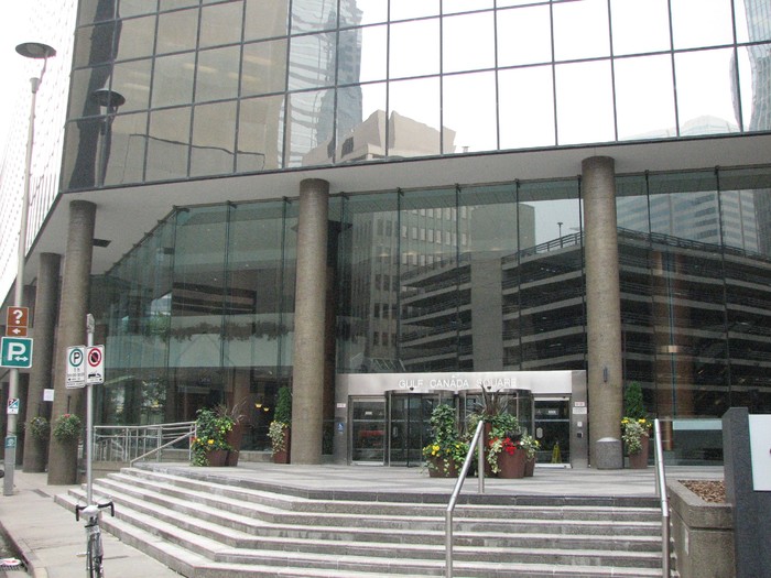 The front of the building Calgary Downtown Office of ReNue: Dr. Jason McWhirter 301-401 9 Avenue Southwest - Photo 1 of 6