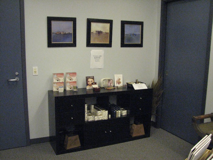 Jane Iredale products Calgary Downtown Office of ReNue: Dr. Jason McWhirter 301-401 9 Avenue Southwest - Photo 2 of 6