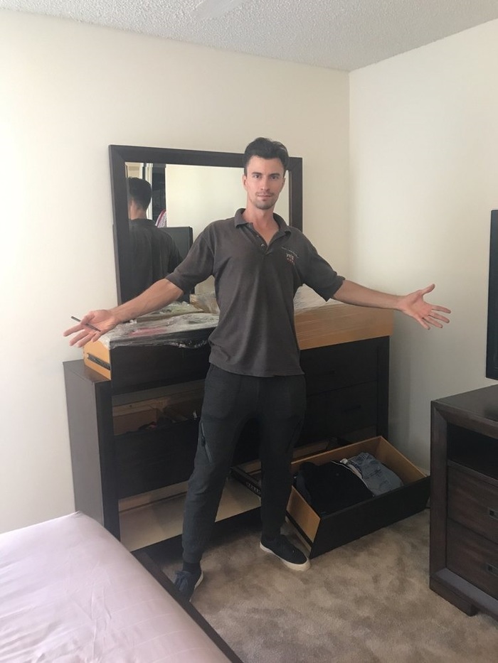 Profile Photos of Man With A Truck Moving Company 3111 Camino Del Rio N, Suite 400 - Photo 9 of 10