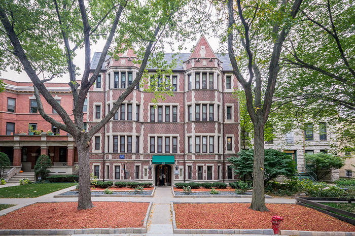  Profile Photos of Beal Properties 2320 N. Damen Ave, #1D - Photo 3 of 8