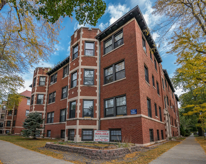  Profile Photos of Beal Properties 2320 N. Damen Ave, #1D - Photo 6 of 8