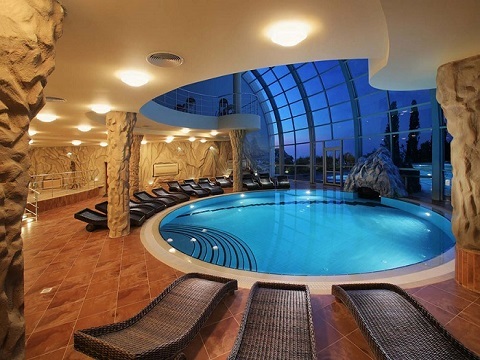  New Album of Toronto Pool 14376 jane st. - Photo 1 of 5