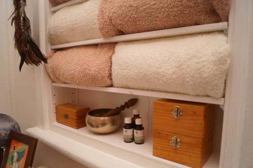  Profile Photos of Total Wellbeing Massage & Naturopathy 12 Chapman Street - Photo 3 of 3