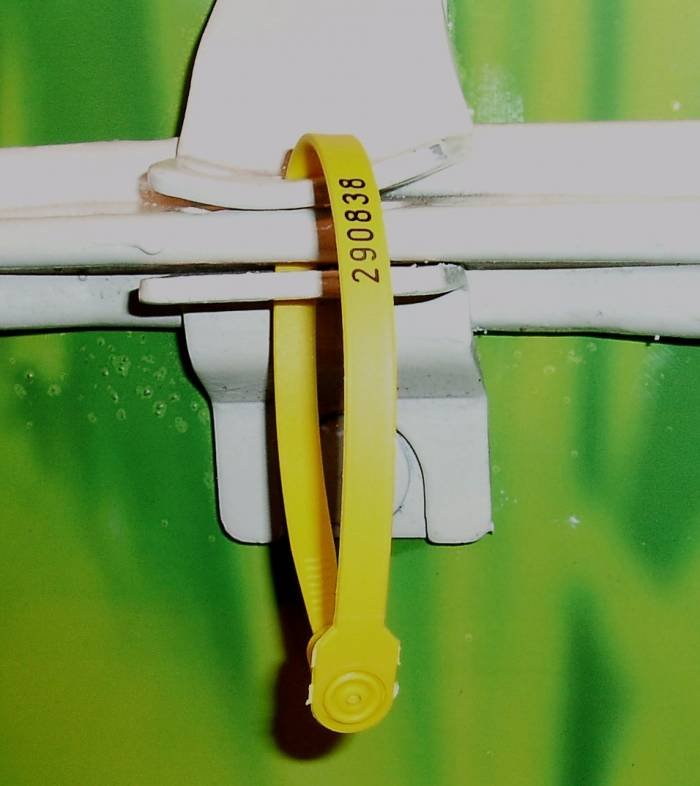 Unisto Integer Security Seal<br />
<br />
http://www.security-seals.org.uk Unisto Security Seals of Unisto Unisto Ltd, Postford Mill - Photo 17 of 23 Unisto Integer Security Seal<br />
<br />
http://www.security-seals.org.uk Unisto Security Seals of Unisto Unisto Ltd, Postford Mill - Photo 17 of 23