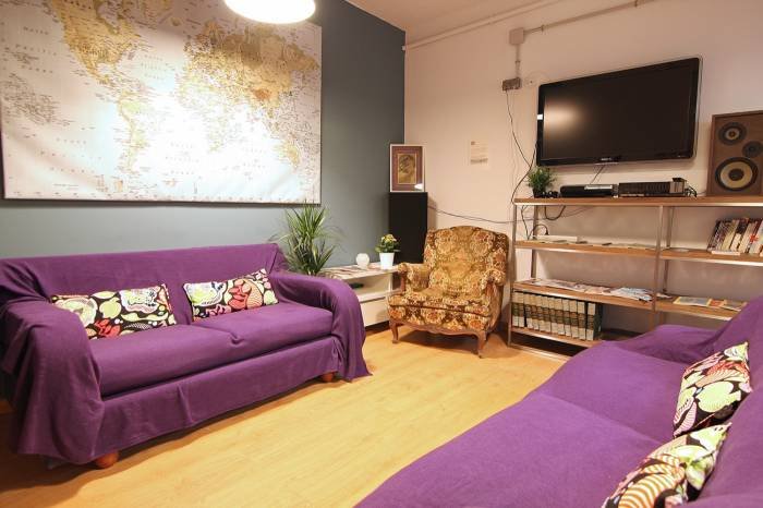 Lounge Profile Photos of GrÃ cia City Hostel Carrer Sant Pere MÃ¡rtir 18 - Photo 5 of 24