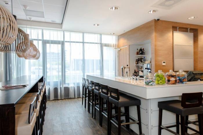  Profile Photos of Hampton by Hilton Amsterdam Airport Schiphol Neptunusstraat 1 - Photo 11 of 16