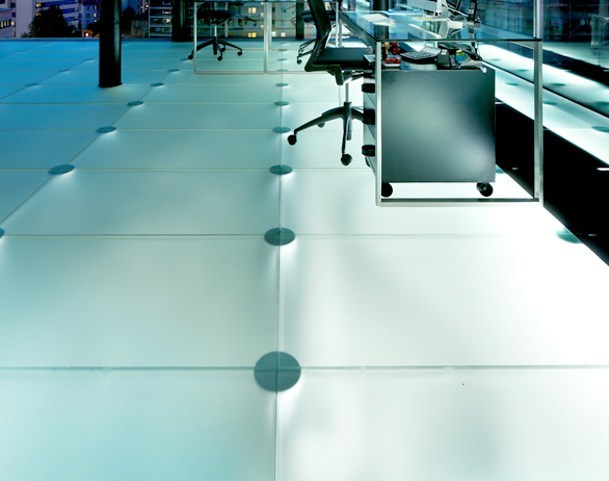  Profile Photos of Curtain Wall Manufacturers 1452 W. Taylor St - Photo 2 of 4