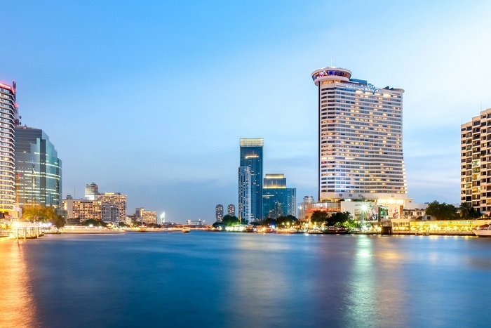 Hotel Exterior Profile Photos of Millennium Hilton Bangkok 123 Charoennakorn Road, Khlong Ton Sai, Khlong San - Photo 1 of 5