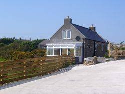  Pricelists of East Muntloch Croft Bed & Breakfast and Auld Smiddy & Glen Auchie Holiday Cottages East Muntlloch Croft B & B, Cairngaan Road, - Photo 1 of 1