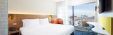  Holiday Inn Express Adelaide City Centre 30 Blyth Street 
