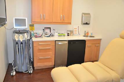  New Album of Urgent Care La Jolla 7634 Girard Avenue, Suite J - Photo 1 of 7