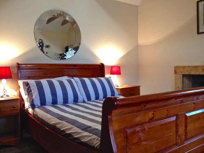 Double bed room ensuite in croft Croft House sleeping 8 in 2 doubles and 2 bunk bed of Buxa Farm Chalets & Croft House A964 - Photo 2 of 18