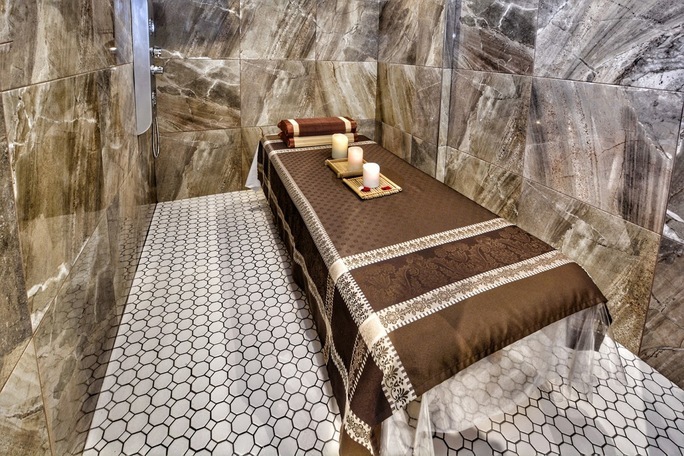  Best Spa Hotels in Ontario of Majestic Angel Spa 970 Dixon Road - Photo 7 of 17