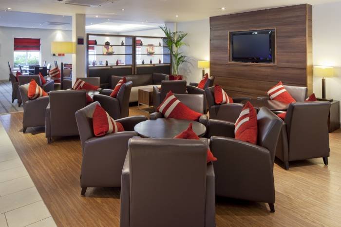Relax and un-wind in comfort with Holiday Inn Express Birmingham Oldbury Profile Photos of Holiday Inn Express Birmingham Oldbury M5, Jct 2 Birchley Park Oldbury - Photo 5 of 6