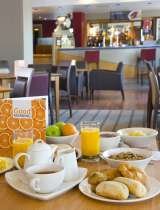 There's nothing better than starting your day with a healthy, hot buffet breakfast...unless it's free. At Holiday Inn Express all our room rates include free breakfasts and free Wi-Fi access, Holiday Inn Express London - Dartford, Dartford