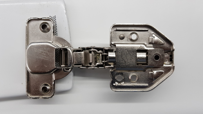 IPSA Cabinet Hinge IPSA India Products of IPSA BUSINESS INDIA PVT. LTD. 57/1/17-18, Site-IV, Industrial Area, Sahibabad - Photo 18 of 18
