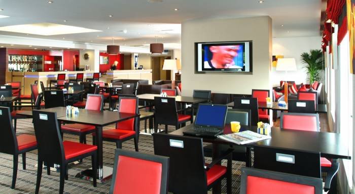  Profile Photos of Holiday Inn Express Derby Pride Park Wheelwright Way - Photo 7 of 9