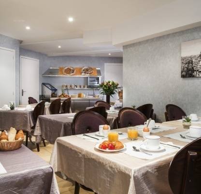  Profile Photos of Hotel Charlemagne 1, rue Charcot - Photo 11 of 16