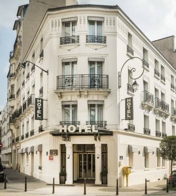  Profile Photos of Hotel Charlemagne 1, rue Charcot - Photo 12 of 16