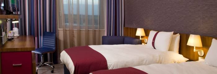  Profile Photos of Holiday Inn Express London - Greenwich A102 (M) Bugsby Way - Photo 6 of 6