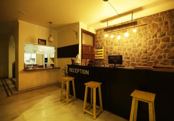  Profile Photos of The Hosteller 123/1, Uday Kunj, Saidulajab,  MB Road, Saket,  New Delhi, Delhi - Photo 3 of 5