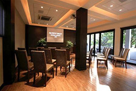  Profile Photos of Au Petit Salut 40C Harding Road - Photo 7 of 9