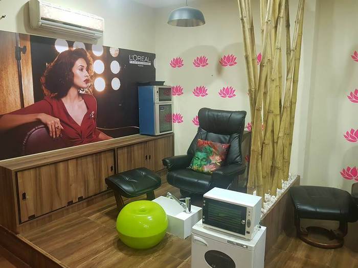  New Album of Leluxe Beauty Salon #128/13, Behind RK Photo Centre, Race Course, Coimbatore - 641 018. - Photo 2 of 6