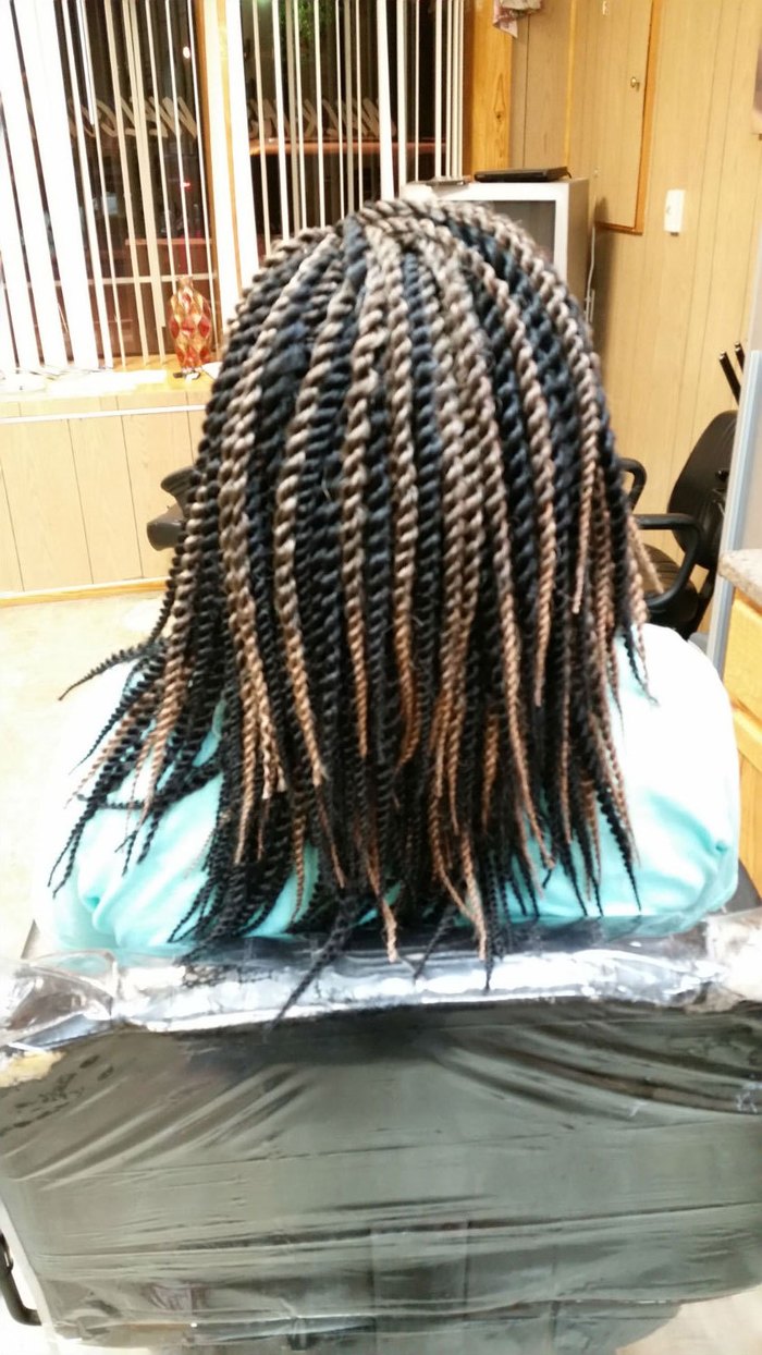  New Album of Anointed Hands Salon 516 Park Avenue - Photo 1 of 1
