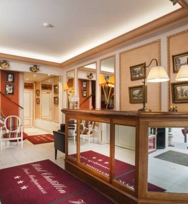  Profile Photos of Hotel Chatillon Montparnasse 11, Square de Chatillon - Photo 7 of 8