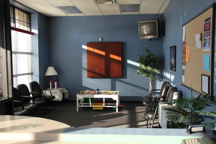 Waiting Room Fort Gratiot Twp MI Bend Chiropractic Birchwood of Bend Chiropractic Birchwood 4040 24th Ave - Photo 6 of 8