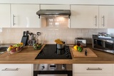  Base Serviced Apartments 2 Hudson Gardens, 136 Duke Street 