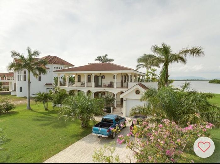  Villa for sale in Belize  of Property In Belize The Placencia Residence, Placencia Rd - Photo 6 of 12