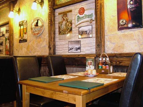  Profile Photos of VÃ¶rÃ¶s Postakocsi Restaurant RÃ¡day utca 15 - Photo 12 of 19