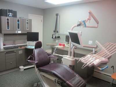  Pricelists of James McDonough, DDS 628 Hancock St - Photo 2 of 3